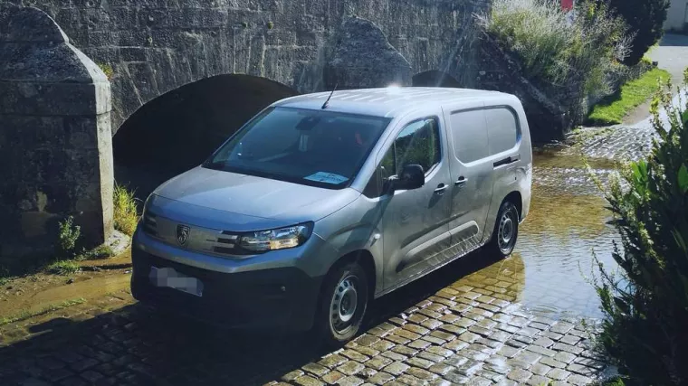 À qui s'adresser pour transports des colis en quantité ?, Grand-Est, LT TRANSPORT 54